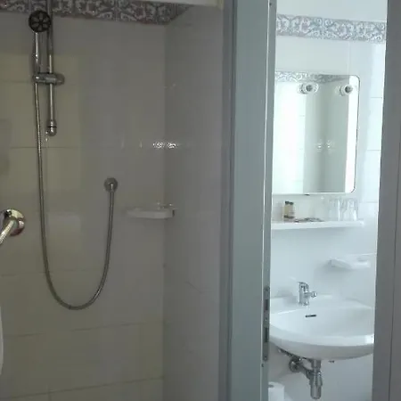Mirabello Apartment Sirmione